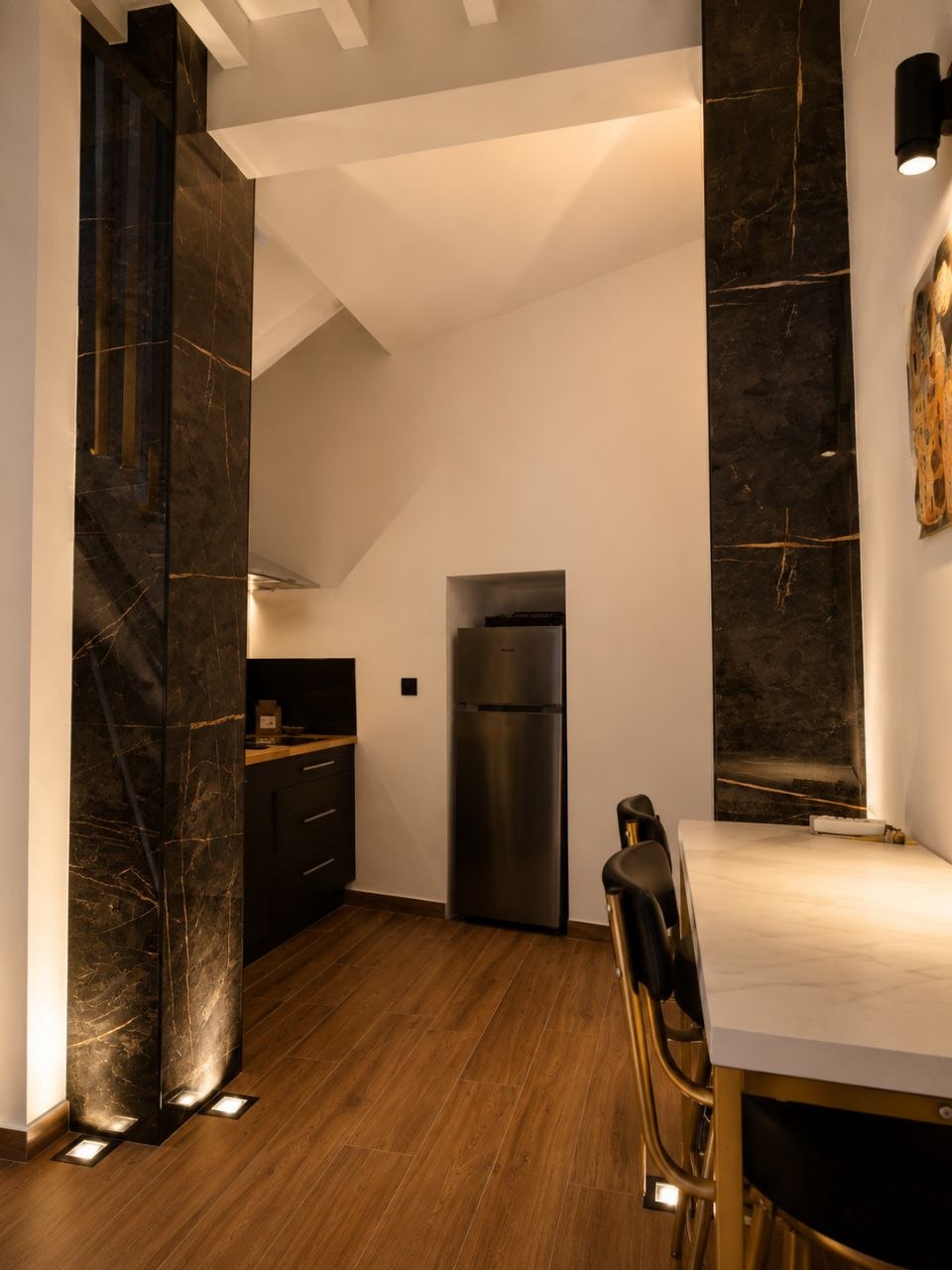 Apartamento de diseño con terraza y vistas al Castillo de Santa Bárbara — 3