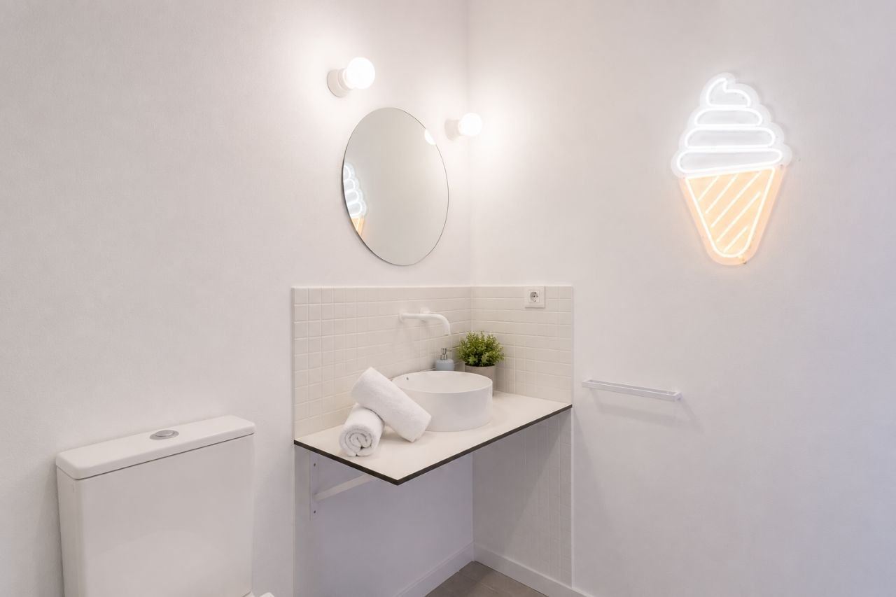 Apartamento moderno y luminoso cerca de la playa en Valencia — 8