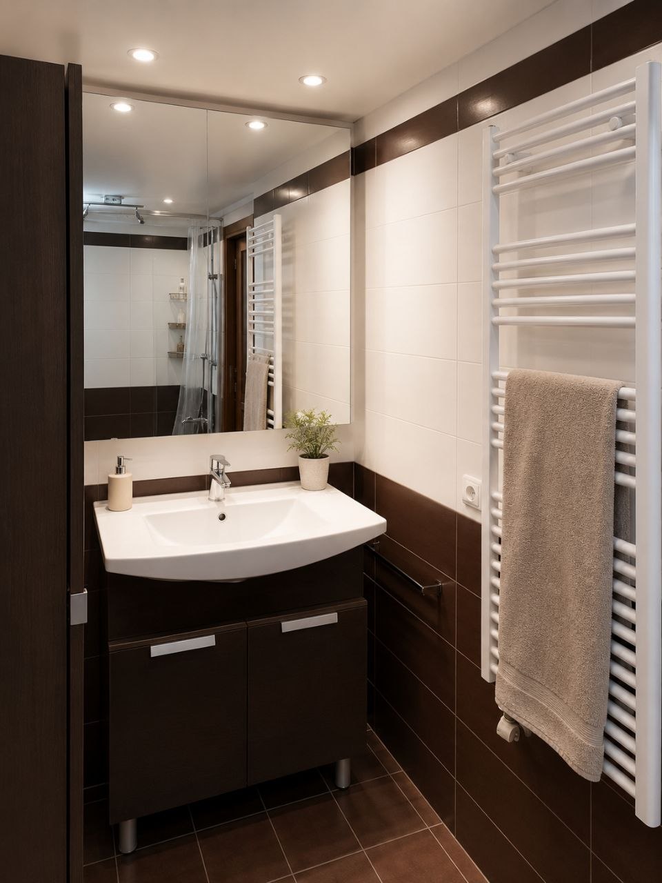 Amplio apartamento moderno en Valencia — 7