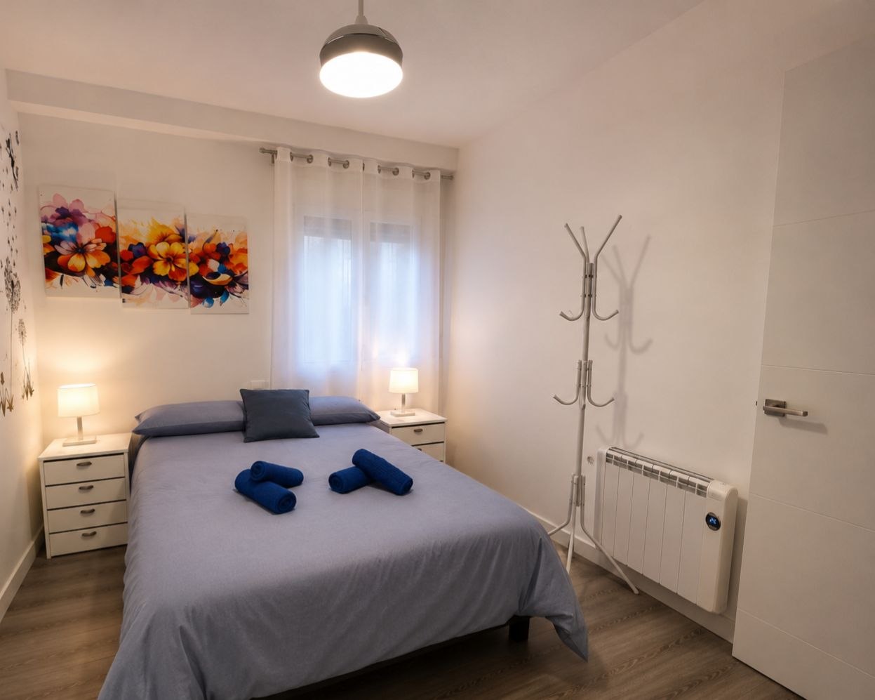 Habitación luminosa y reformada en Alicante — 8